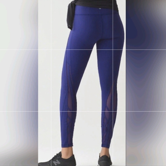 lululemon athletica Pants - Lululemon Athletica Women's Essential Rhythm Emperor Blue Leggings Size 6